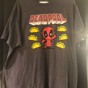 Deadpool size xl shirt